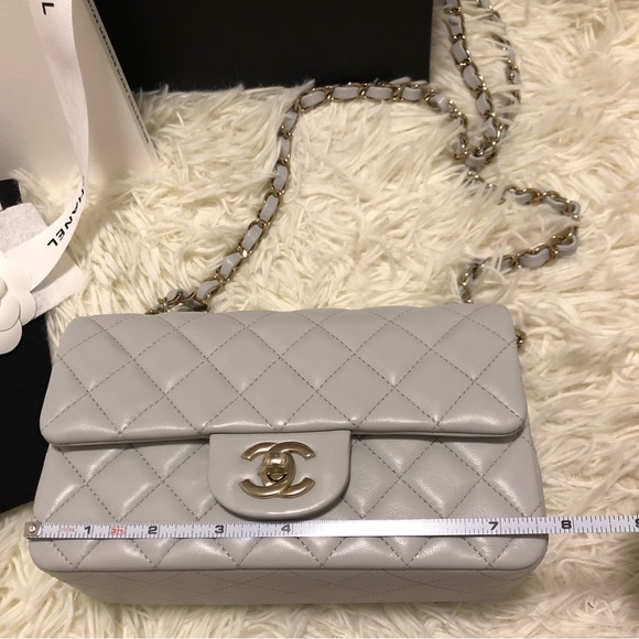 Chanel Mini Rectangular - Picture 13 of 16